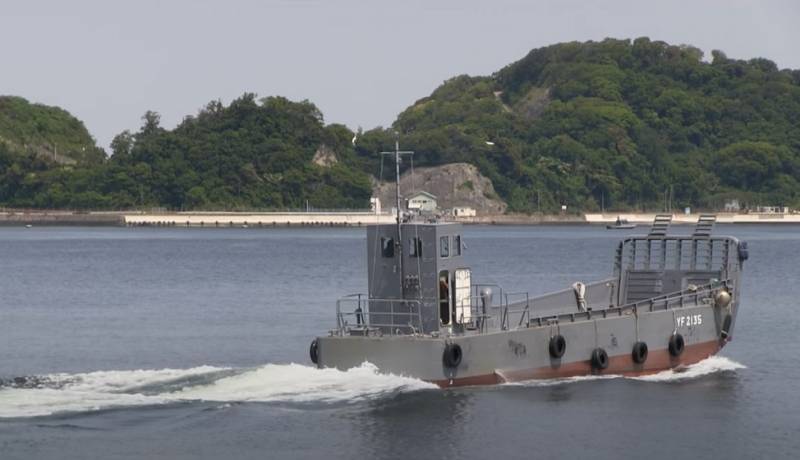 Десантный катер ВМС Тайваня затонул неподалёку от берегов острова
