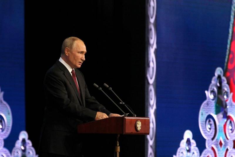 МИД Украины требует отозвать приглашение президента России на саммит «Большой двадцатки»
