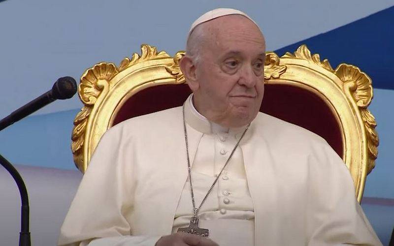 Ватикан принёс официальные извинения за слова Папы Римского Франциска о «жестокости» чеченцев и бурят