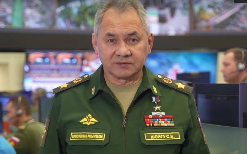 «В уходящем году всем нам выпали серьёзные испытания»: Министр обороны РФ поздравил военнослужащих с наступающим Новым годом