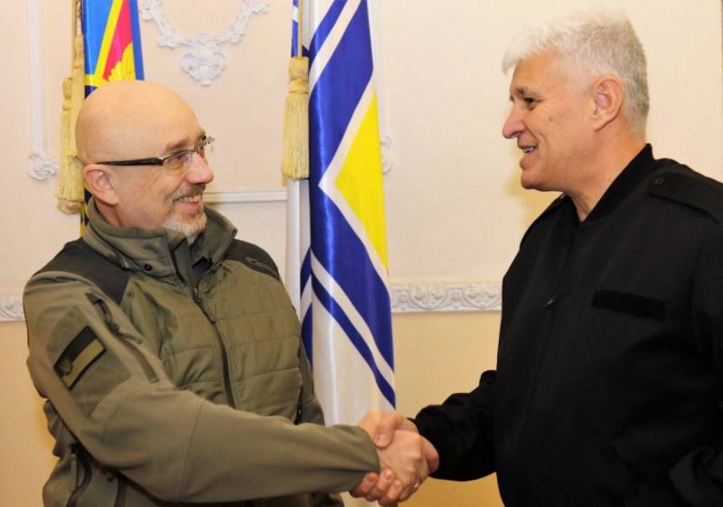 Министр обороны Болгарии прибыл в Киев для обсуждения дальнейшего военного сотрудничества с Украиной