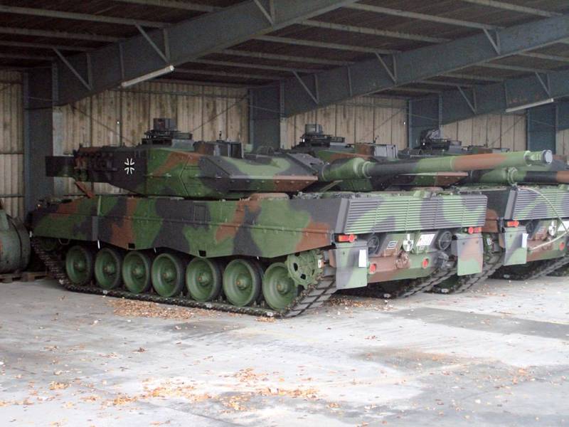 Министр обороны Украины анонсировал обучение танкистов ВСУ на танках Leopard 2