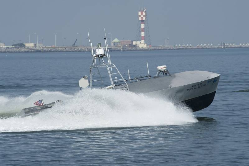 Командование ВМС США уточнило планы по развертыванию средних беспилотных надводных кораблей