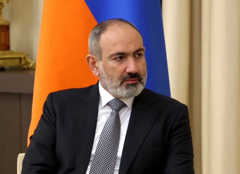 Премьер-министр Армении призвал направить в Лачинский коридор международную миссию «по сбору фактов»