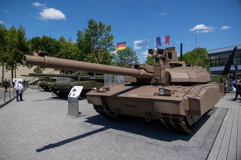 Французская армия заказала модернизированные танки Leclerc XLR с повышенной защитой