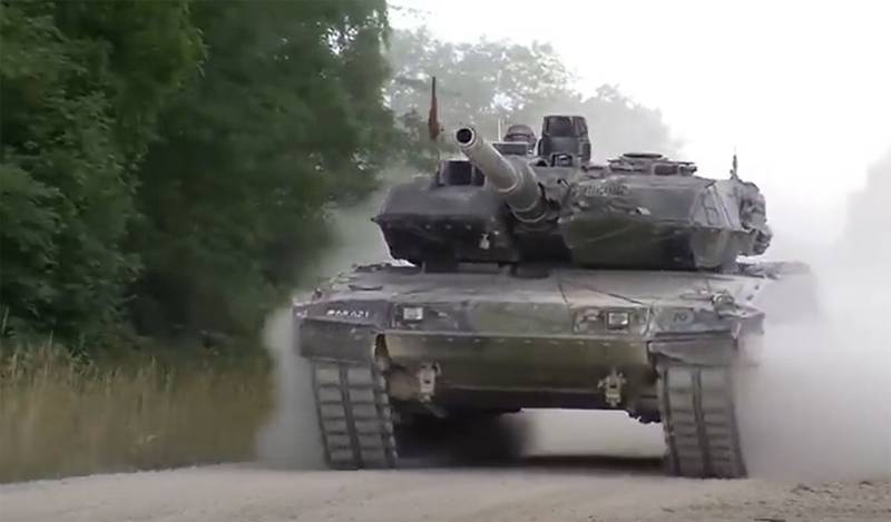 На Украине и Донбассе снова появятся немецкие бронированные «кошки» и тяжёлые английские танки, командование ВСУ раздумывает о направлениях их применения