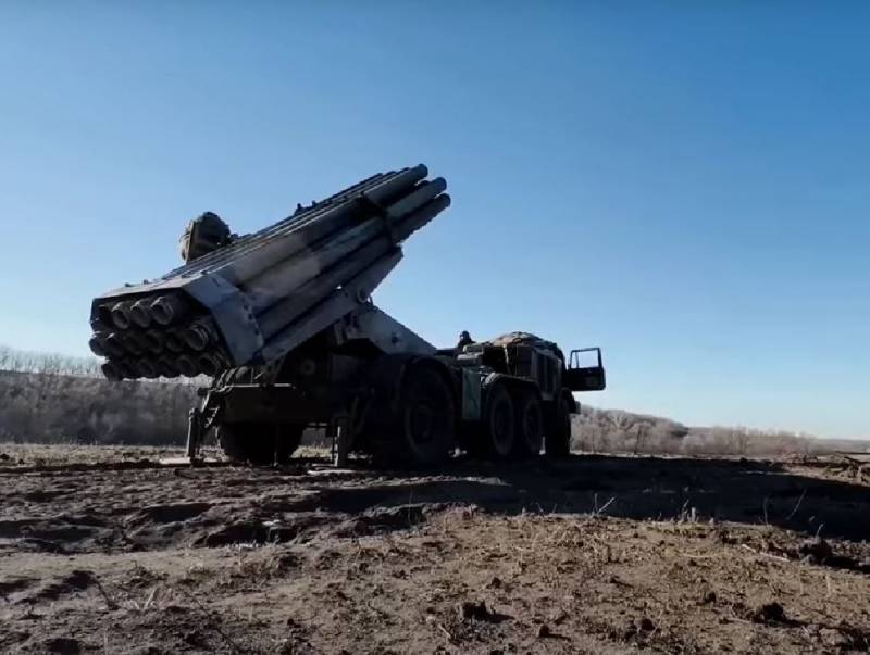 Российские войска уничтожили 3 САУ «Caesar» французского производства на Донецком направлении и сбили самолет Су-25 ВСУ