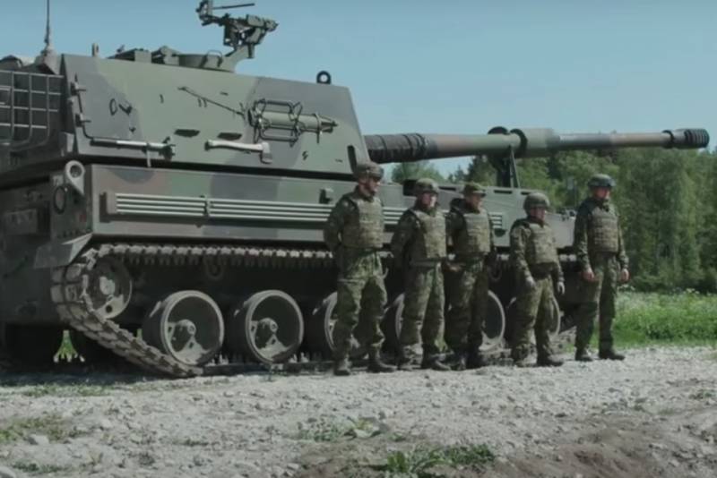 Эстония опустошает свои склады, поставляя вооружения Украине