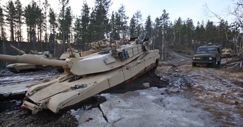 «Abrams может стать проблемой для ВСУ»: в зарубежной прессе назвали американский танк прихотливой машиной