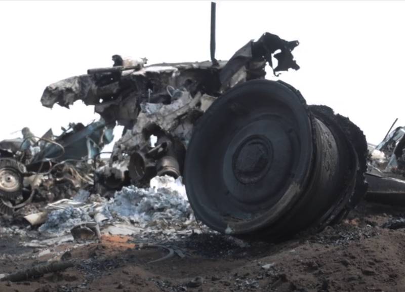 В небе над Артёмовском был сбит вертолёт Ми-8 ВСУ, пытавшийся эвакуировать старший офицерский состав