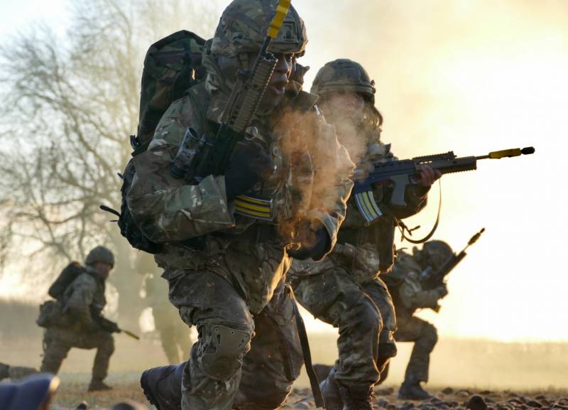 Министр обороны Великобритании заявил, что британская армия слабеет и нуждается в инвестициях