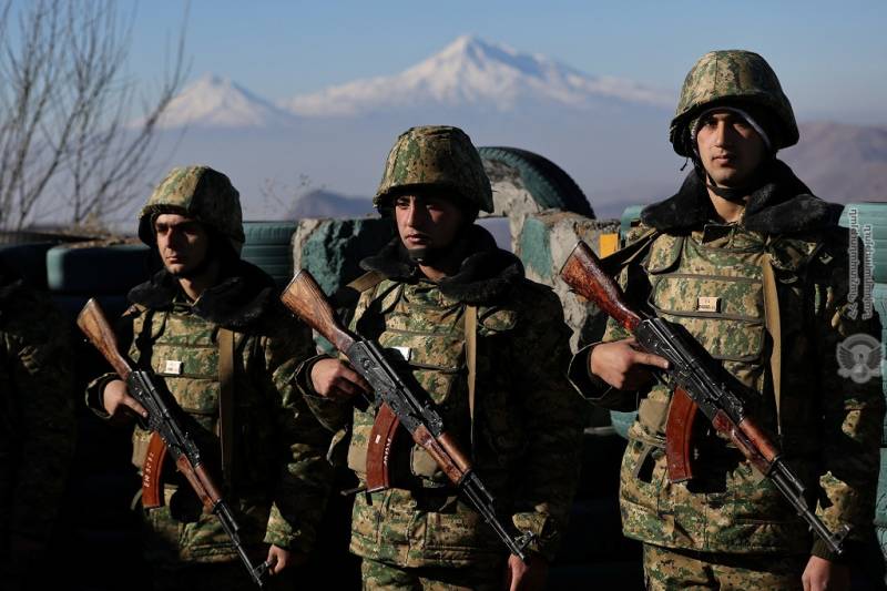 Экс-президент Армении: победоносной армией не могут командовать слабохарактерные руководители