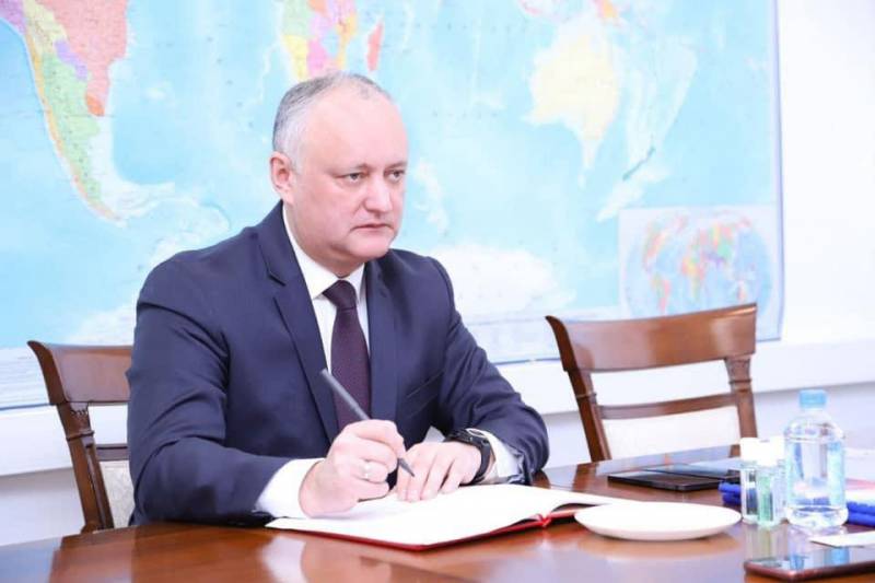 Экс-президент Молдавии: Нельзя допустить отказа от сотрудничества с Россией
