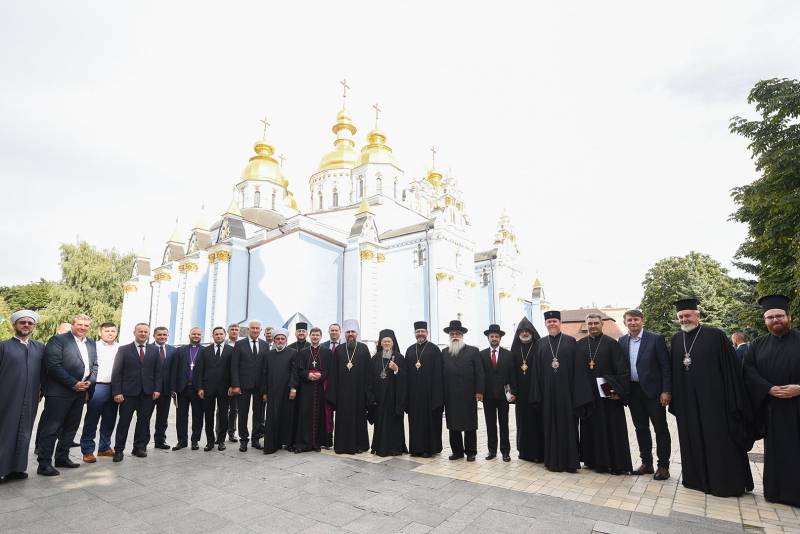 Украинский митрополит заявил о гонениях на каноническую православную церковь со стороны действующей власти