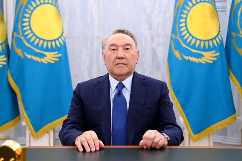 В Казахстане обсуждается возможность переименования улиц, названных ранее в честь Назарбаева