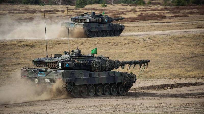 Правительство Германии назвало незаконной возможную передачу Польшей танков Leopard Украине без разрешения ФРГ