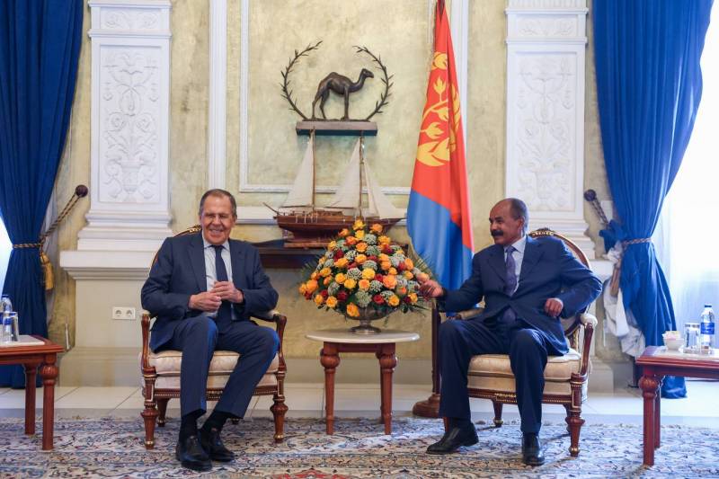Лавров: Россия будет содействовать укреплению обороноспособности Эритреи