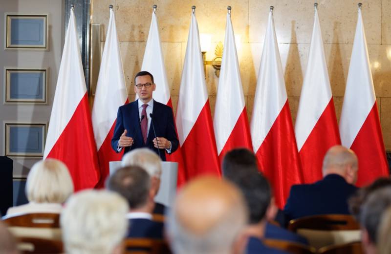 Премьер-министр Польши допустил начало Третьей мировой войны из-за конфликта на Украине