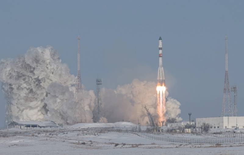 «Роскосмос» выполнил сто успешных пусков космических ракет подряд