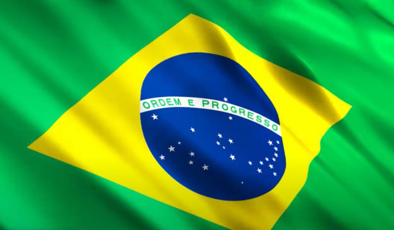 Чиновник МИД Бразилии опроверг публикации о якобы призыве к бразильским гражданам срочно покинуть Россию