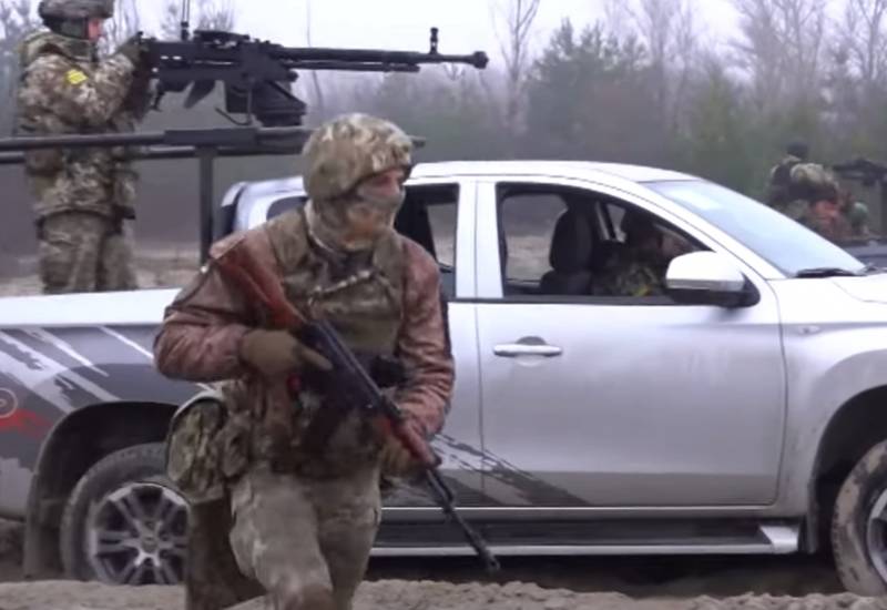 Украинские боевики нанесли удар по эвакуационной группе российских военных медиков под Угледаром