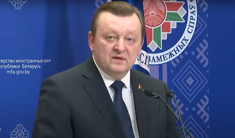 Глава МИД Белоруссии: Конфликт на Украине стал прокси-войной Запада и России