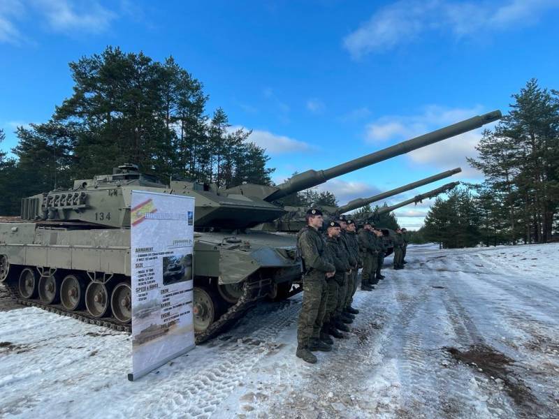 Испания начала подготовку шести танков Leopard 2A4 к передаче Украине