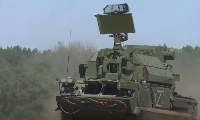 Российские войска досрочно получили большое количество ЗРК малой дальности «Тор-М2»