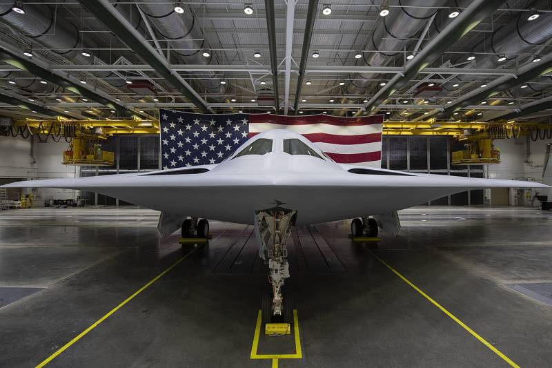Американский эксперт рассказал об истории появления проекта перспективного стелс-бомбардировщика B-21 Raider