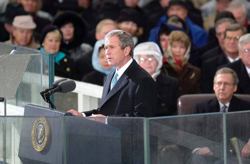 Американская пресса опубликовала «советы» Джорджа Буша своему сменщику на посту президента - Обаме: «Следите за Россией»