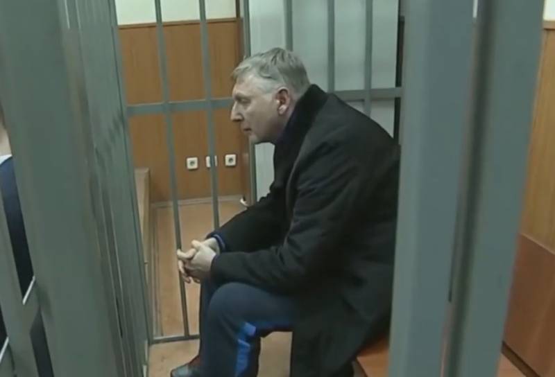 Российскому генералу грозит десять лет лишения свободы за незаконное обогащение
