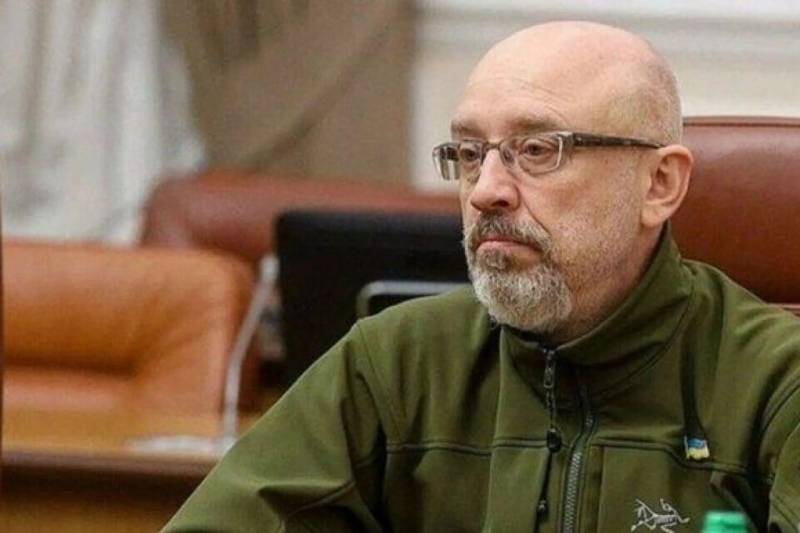 Депутат Верховной рады: Над министром обороны Украины Алексеем Резниковым нависла угроза отставки
