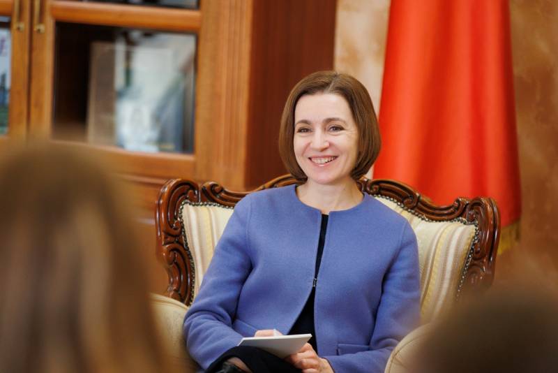 Президент Молдавии: Мы не отказываемся от нейтралитета, но вопрос нацбезопасности - наш приоритет