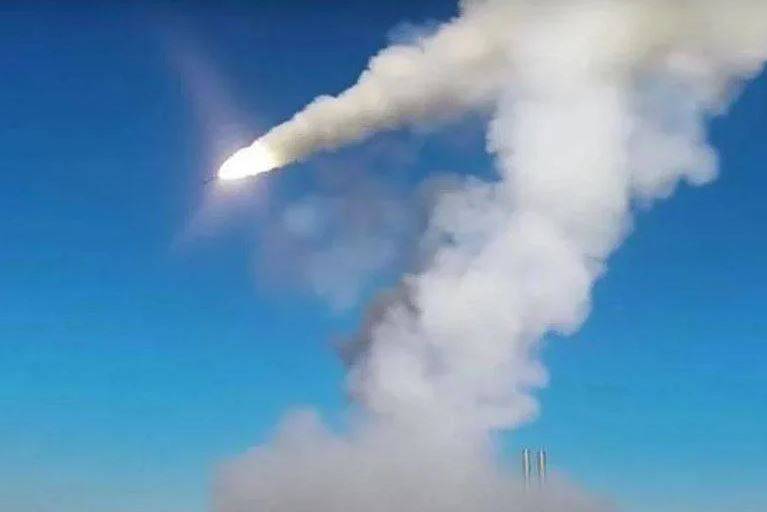 Киевский режим сообщил о скором начале новой ракетной атаки ВС РФ по объектам Украины