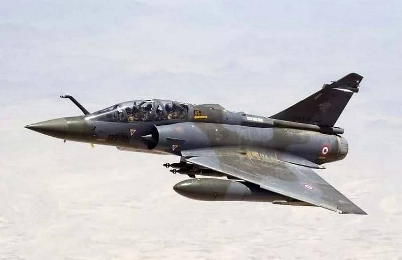 Американское издание: В Париже отрицают планы по выкупу истребителей Mirage 2000 у ОАЭ и передачу их Украине