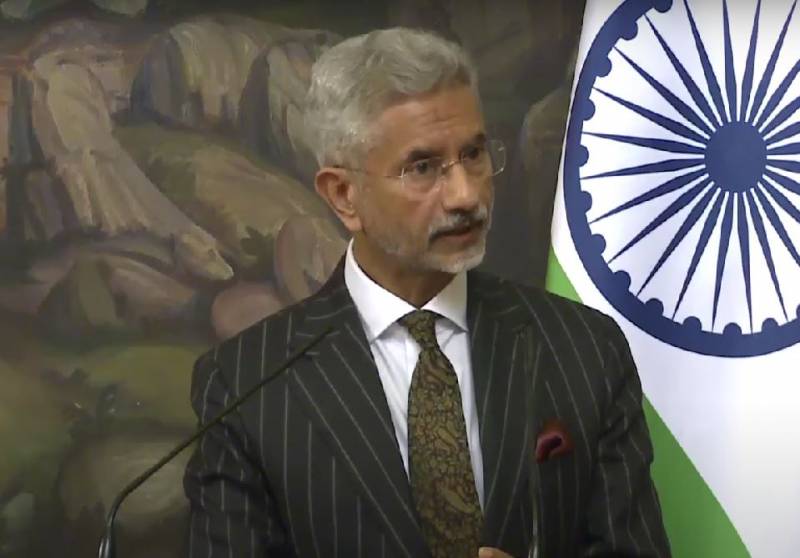 Между Индией и Великобританией начался дипломатический скандал из-за срывания флага на индийском диппредставительстве в Лондоне