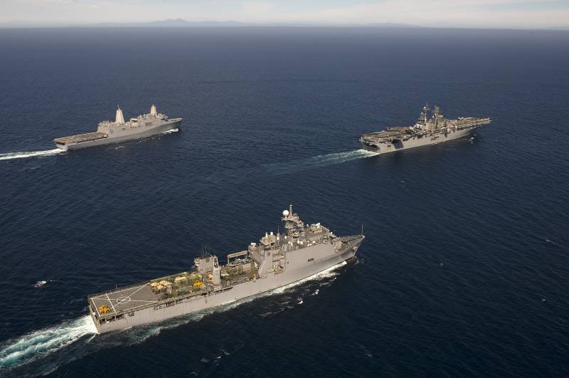 ВМС США рассматривают варианты экономии, прежде чем возобновить закупки десантных кораблей