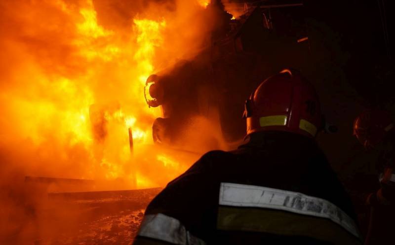 Глава Харьковской ОВА и мэр города сообщили о взрывах на объектах в областном центре