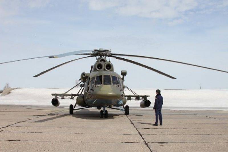 В Воронежской области произошла аварийная посадка вертолета Ми-8