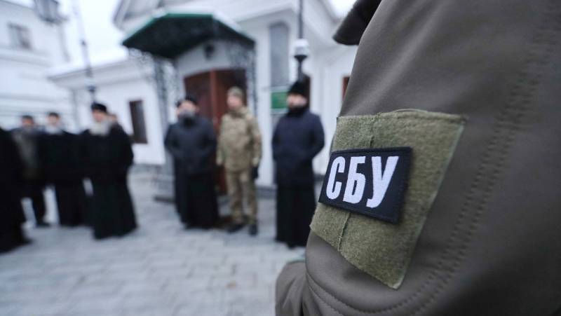 СБУ арестовала священника УПЦ МП по обвинению в связях с российскими спецслужбами
