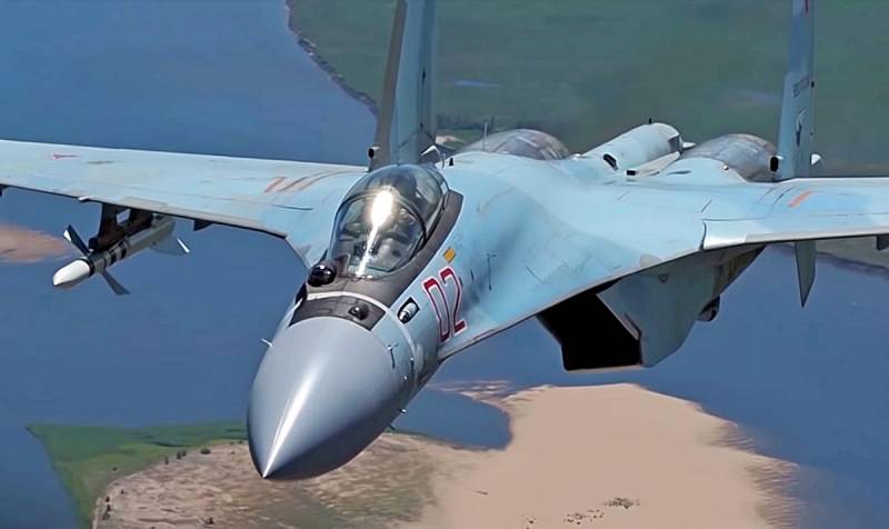 Иран объявил о завершении сделки по закупке российских многоцелевых истребителей Су-35