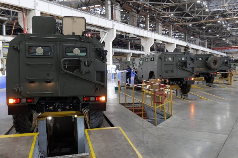 «Российская оборонка набрала полную мощность»: в западной прессе оценили работу ВПК на армию и на экспорт