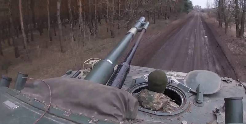 Минобороны РФ: На Донецком направлении за сутки уничтожено около 260 боевиков, подбиты три танка ВСУ