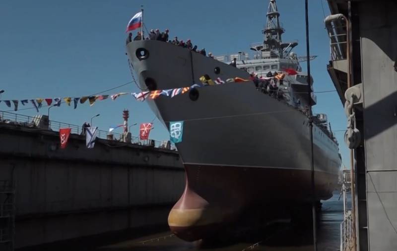 СМИ: раскрыты характеристики морских дронов, атаковавших корабль «Иван Хурс» ВМФ России